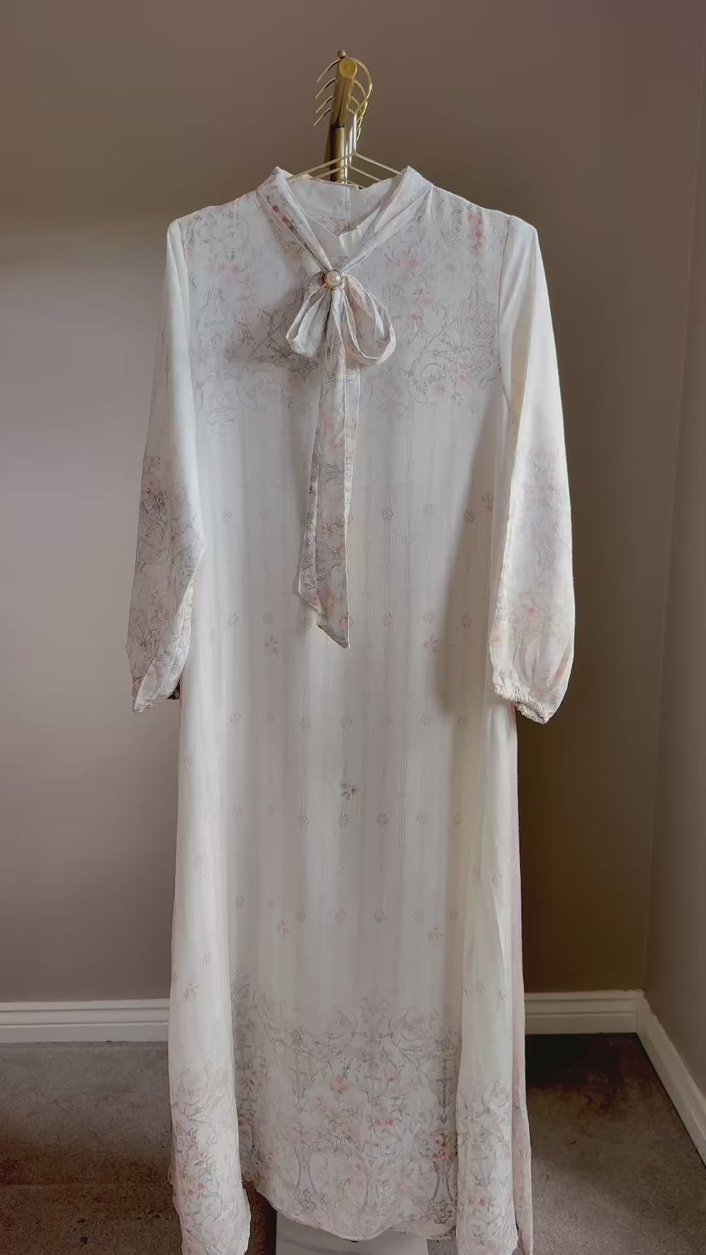 Hasna Dress